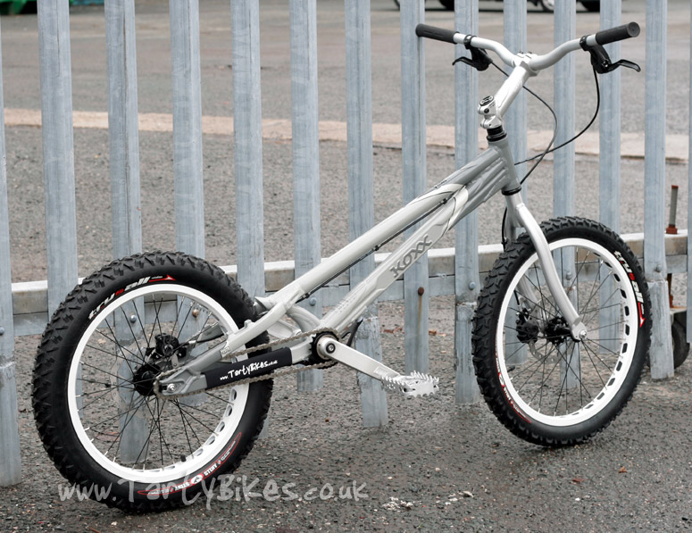 large_hydroxx220bike3.jpg