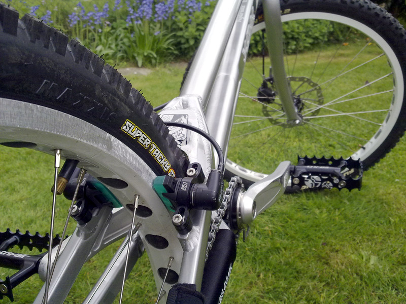 tombike3.jpg