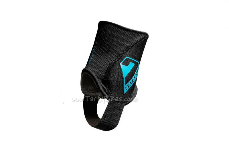 7iDP Control Ankle Protectors