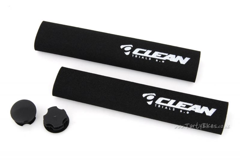 Clean Foam Grips (with Bar Plugs)
