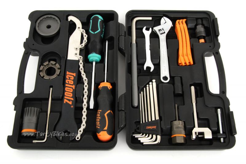 IceToolz Essence Tool Kit