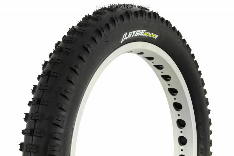 Jitsie Reverz 19" Tyre